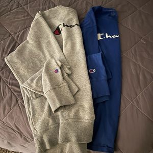 Champion Sweater (bundled)